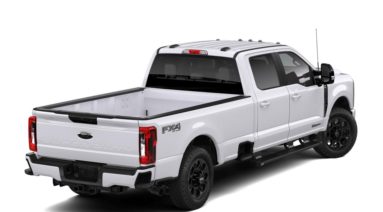 2026 Ford F-350 Super Duty SRW XLT 4WD CREW CAB 8' BOX Photo2