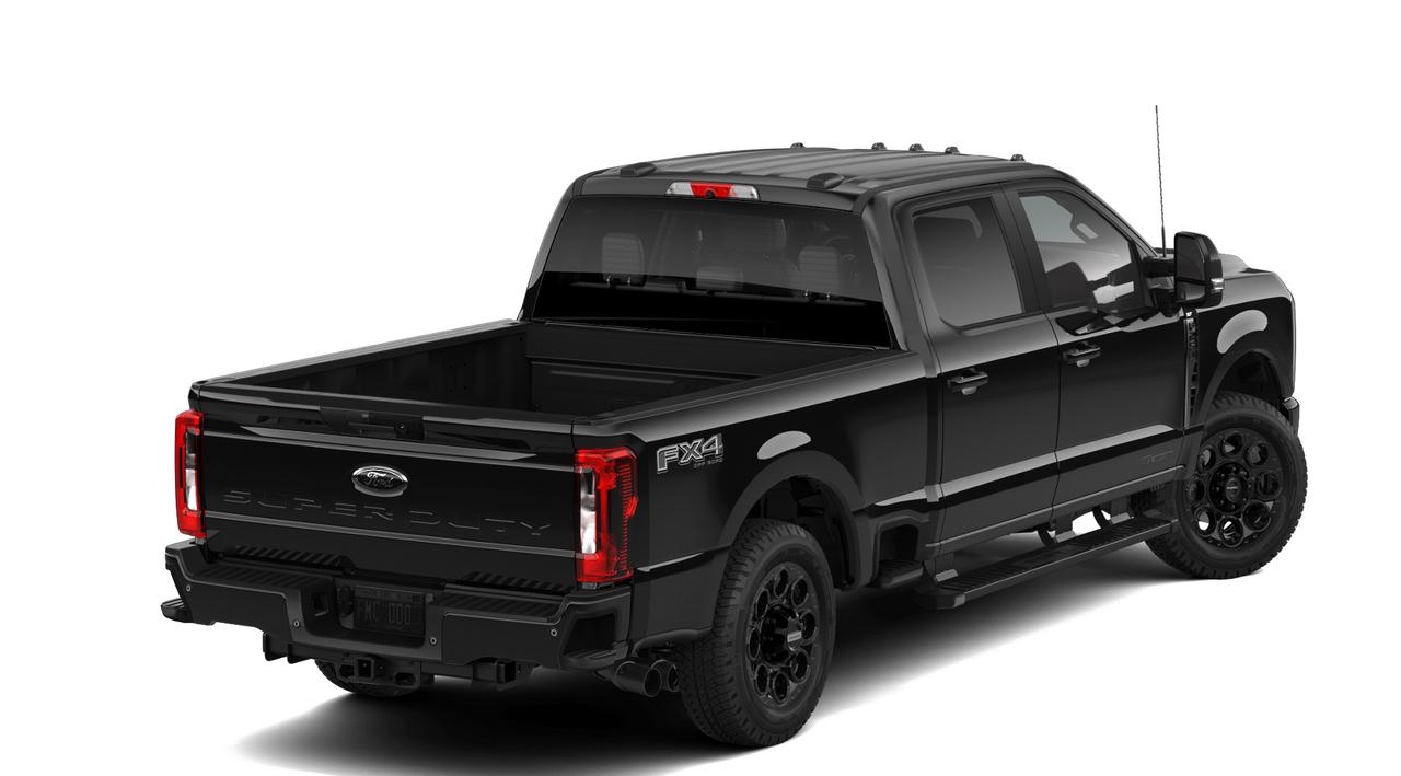 2026 Ford SuperDuty F-250® XLT Photo2