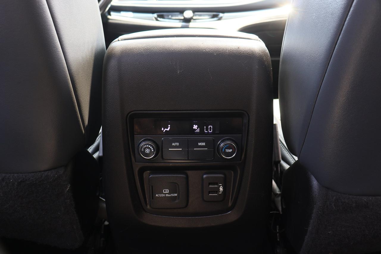 2019 Buick Enclave Essence | AWD | Leather | Roof | Nav | Cam | BSM++ Photo93