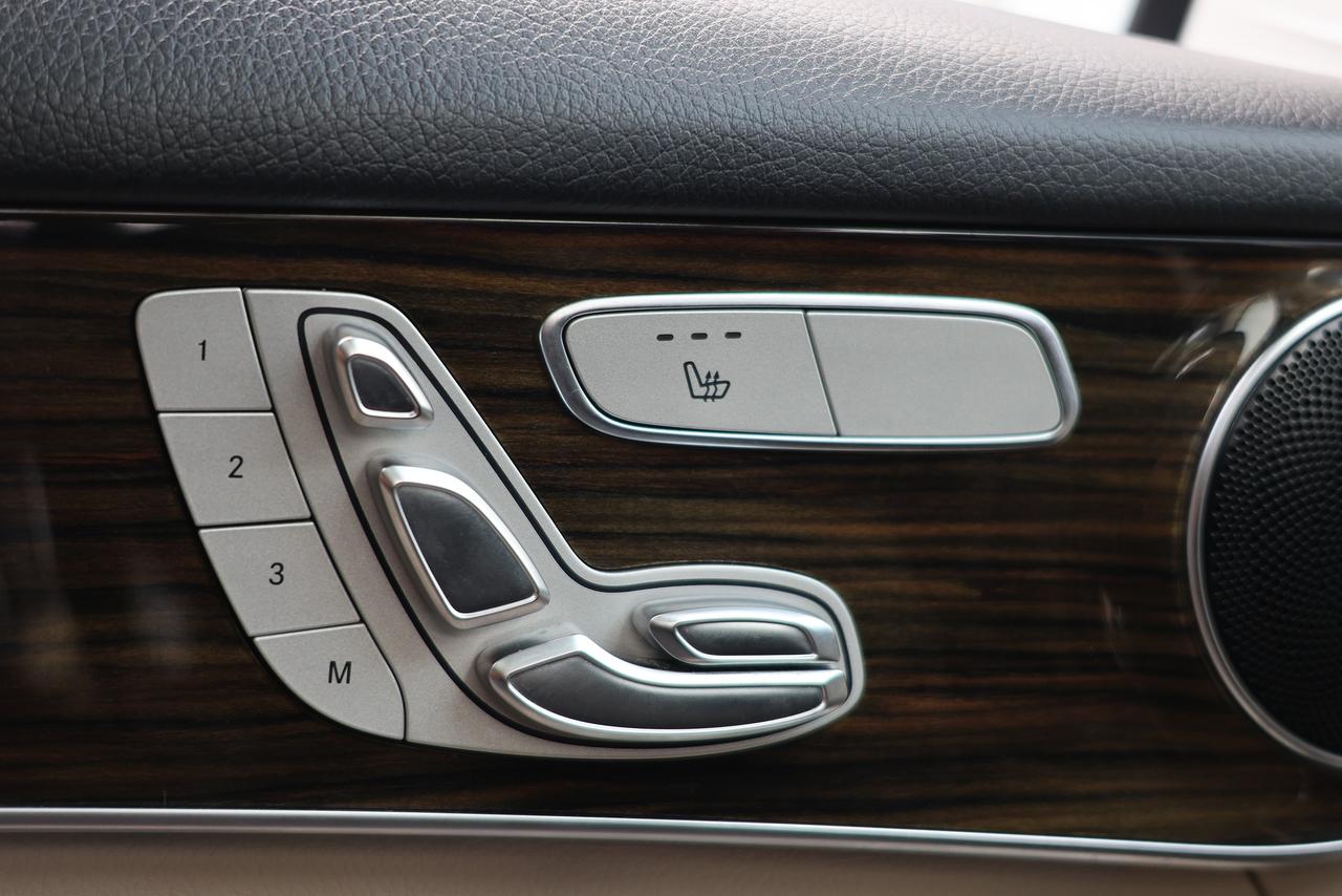 2019 Mercedes-Benz GLC-Class GLC 300 - PANO|NAVI|CAMERA|BLINDSPOT Photo