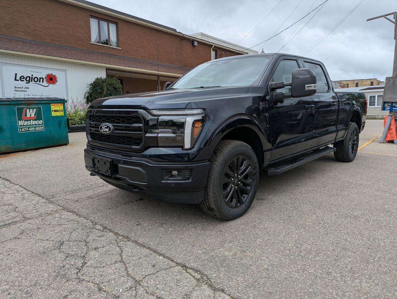 2026 Ford F-150 Lariat SuperCrew 501A Long Box 4x4 Photo0