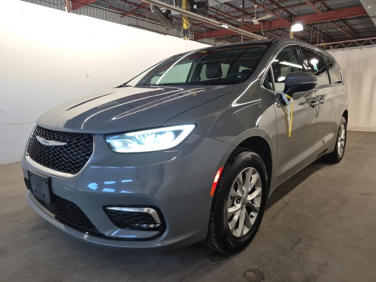 2023 Chrysler Pacifica TOURING L AWD