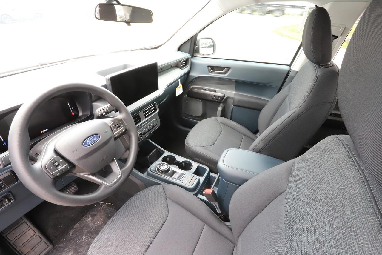 2026 Ford Maverick XL AWD SuperCrew Photo1