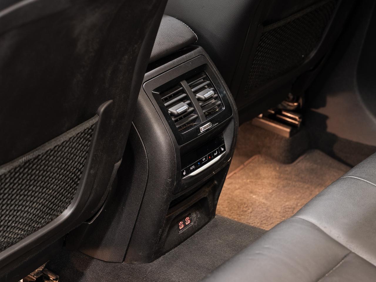 2020 BMW X3 xDrive30 | Nav | Leather | Sunroof | BSM | CarPlay