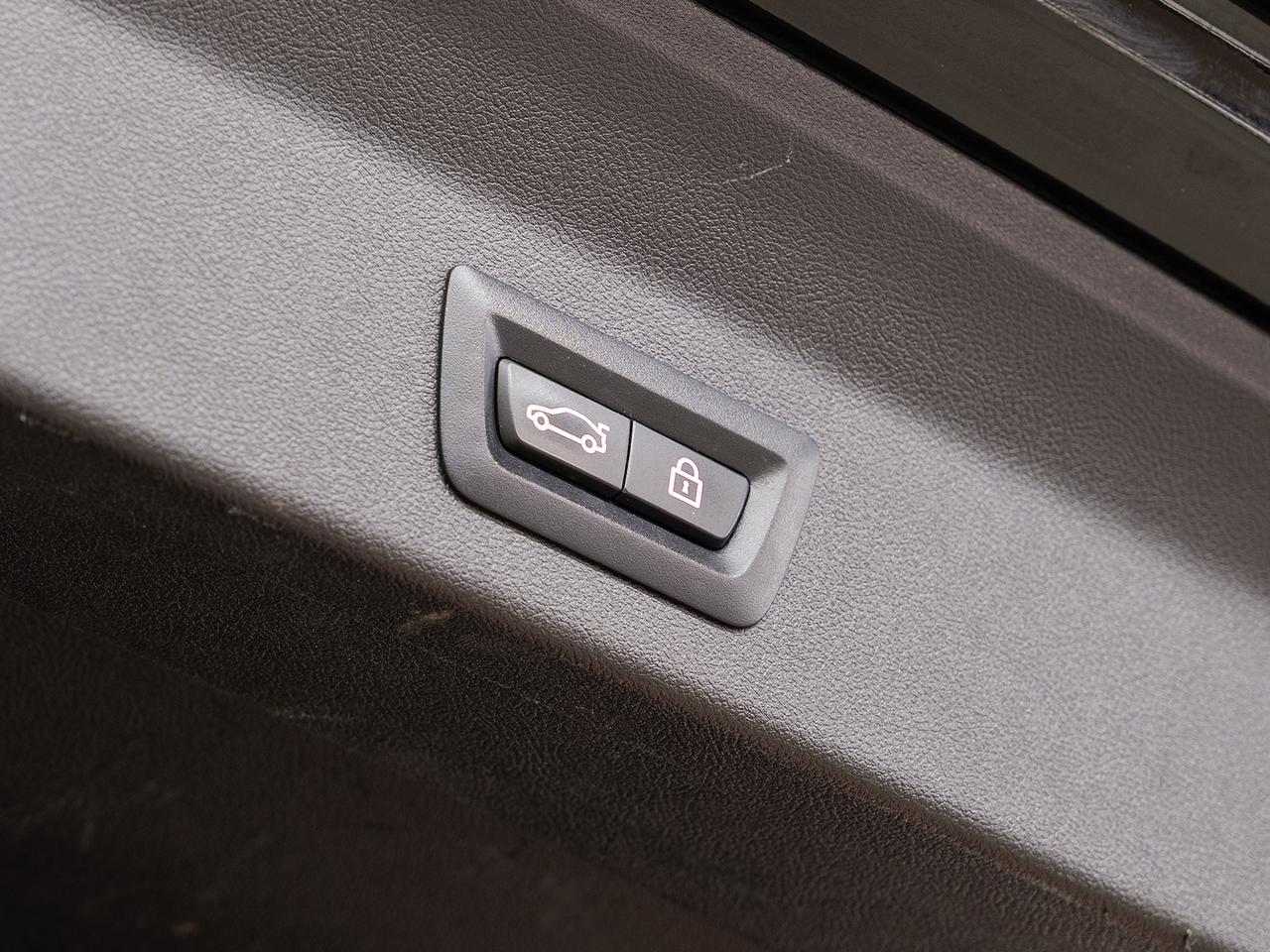 2020 BMW X3 xDrive30 | Nav | Leather | Sunroof | BSM | CarPlay