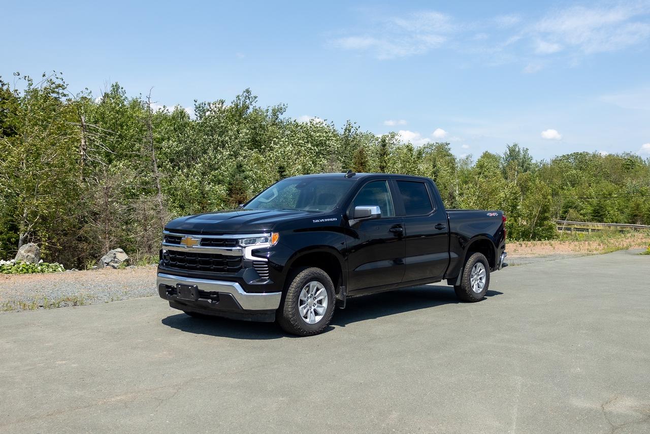2025 Chevrolet Silverado 1500 4WD Crew Cab 147" LT