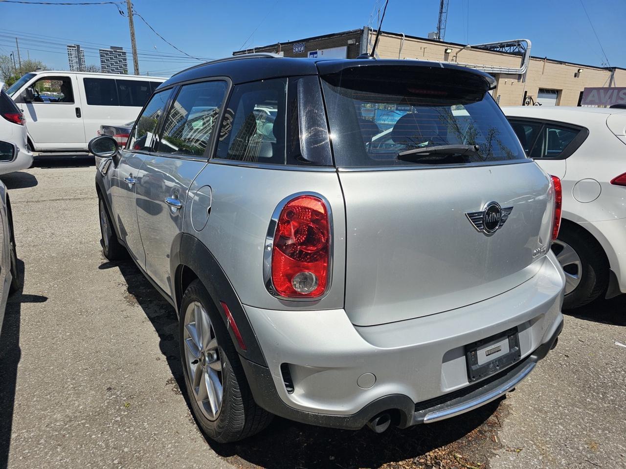 2012 MINI Cooper Countryman S | CERTIFIED Photo2