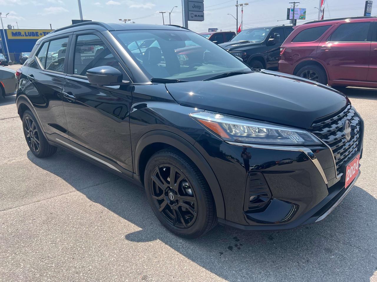 2024 Nissan Kicks SR *BOSE AUDIO *360 CAM *BLACK PACK *REMOTE START Photo