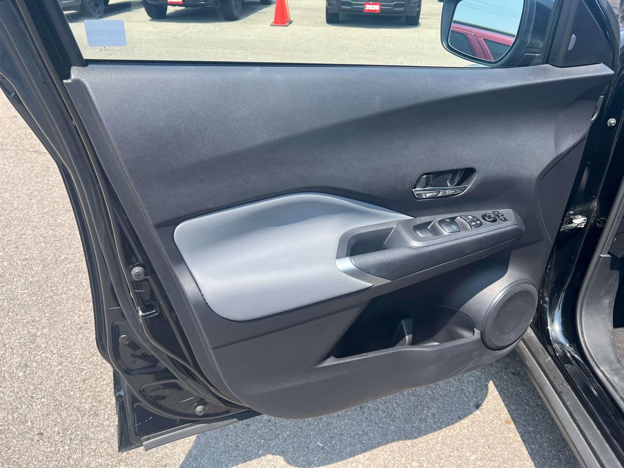 2024 Nissan Kicks SR *BOSE AUDIO *360 CAM *BLACK PACK *REMOTE START Photo