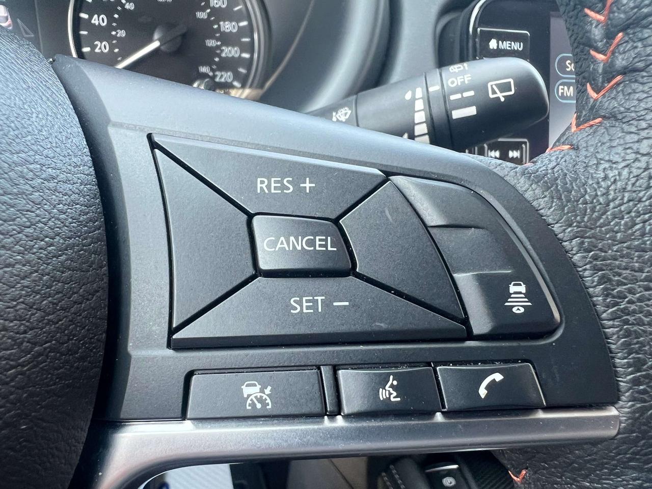 2024 Nissan Kicks SR *BOSE AUDIO *360 CAM *BLACK PACK *REMOTE START Photo