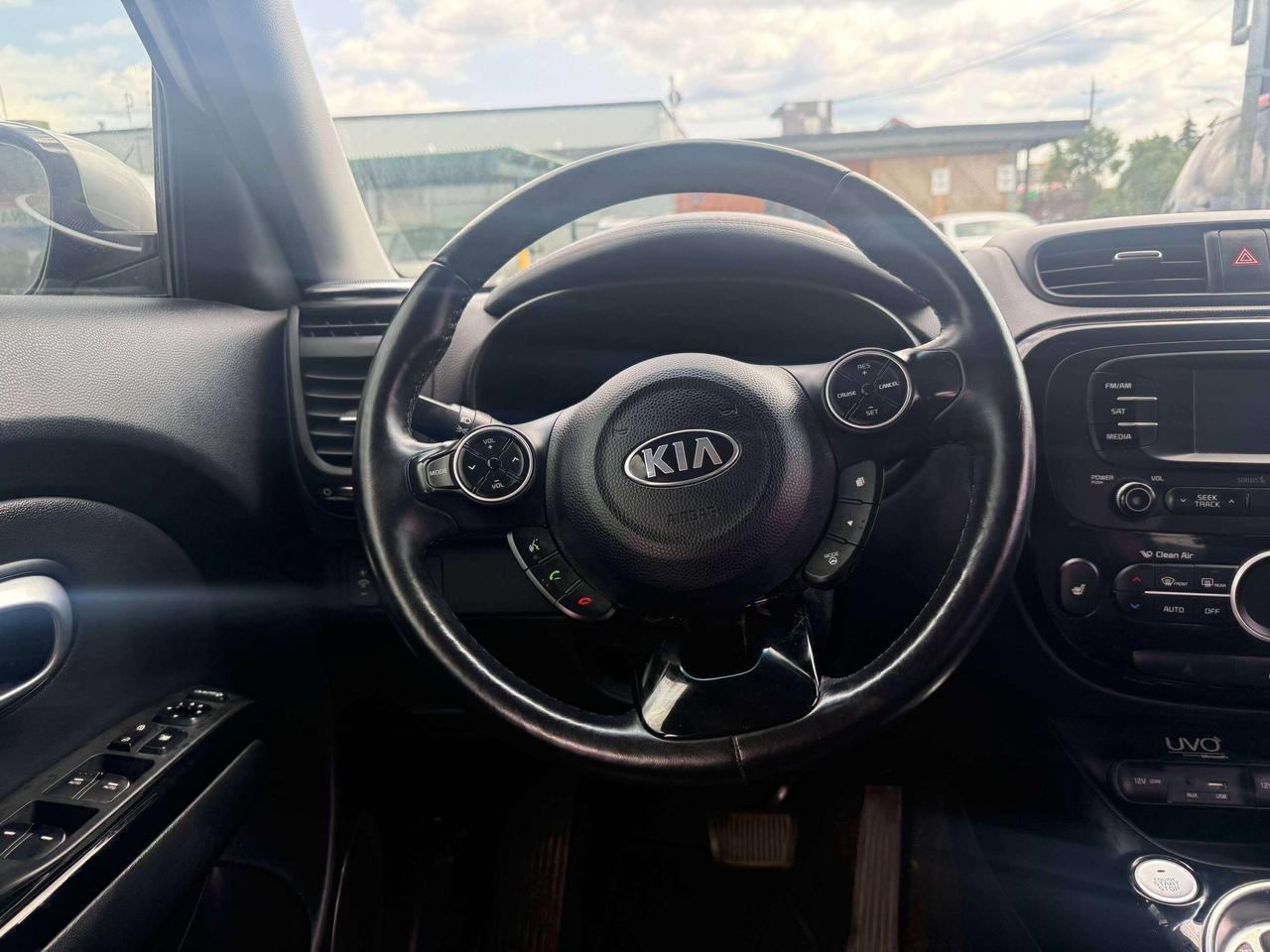 2015 Kia Soul *** 3 YEAR WARRANTY INCLUDED *** Photo