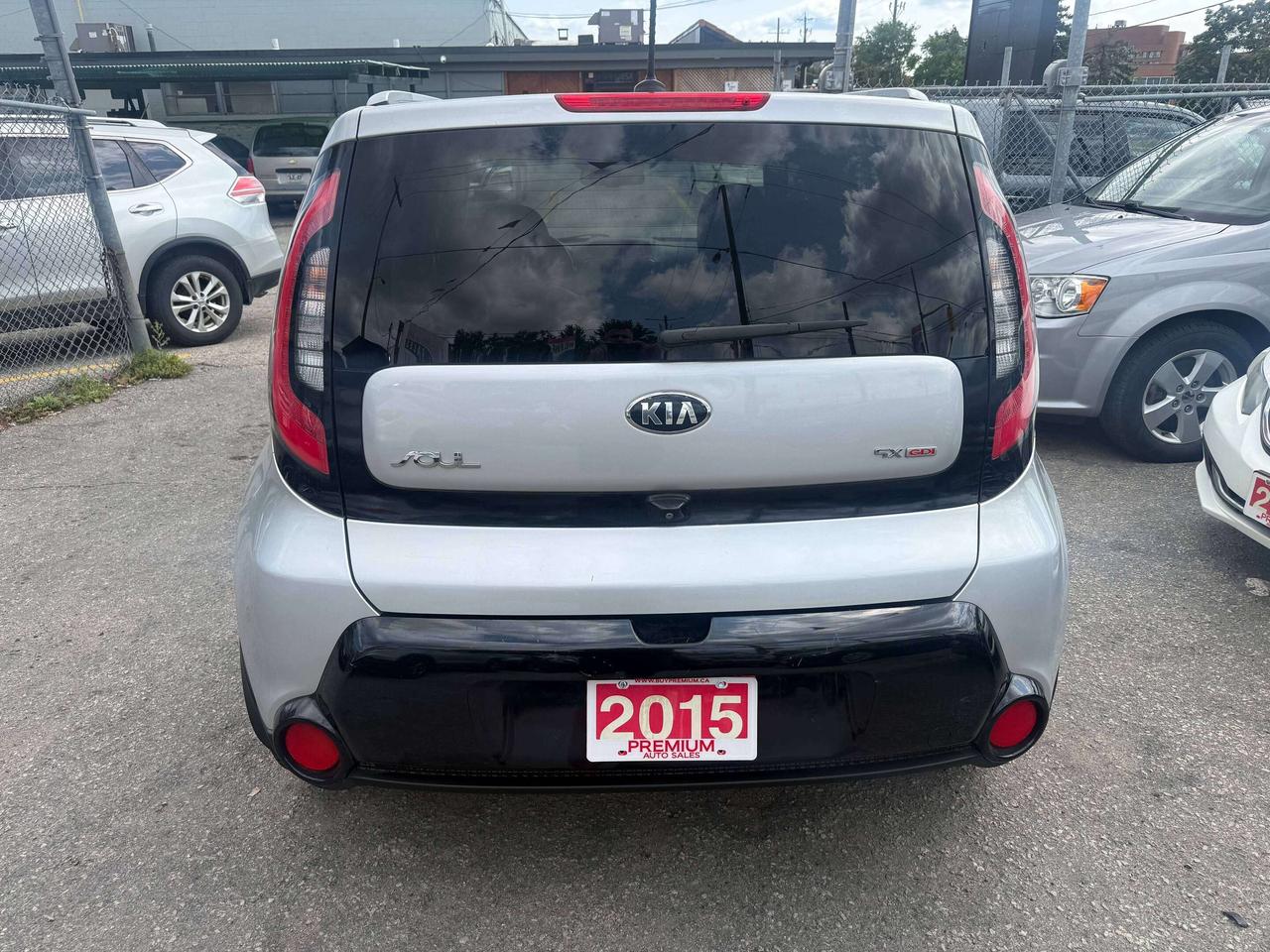 2015 Kia Soul *** 3 YEAR WARRANTY INCLUDED *** Photo