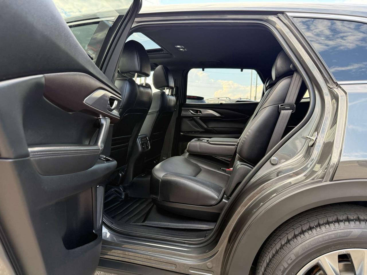 2019 Mazda CX-9 GT AWD  ACCIDENT FREE CERTIFIED MINT Photo