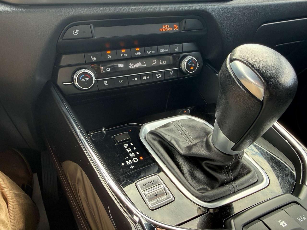 2019 Mazda CX-9 GT AWD  ACCIDENT FREE CERTIFIED MINT Photo