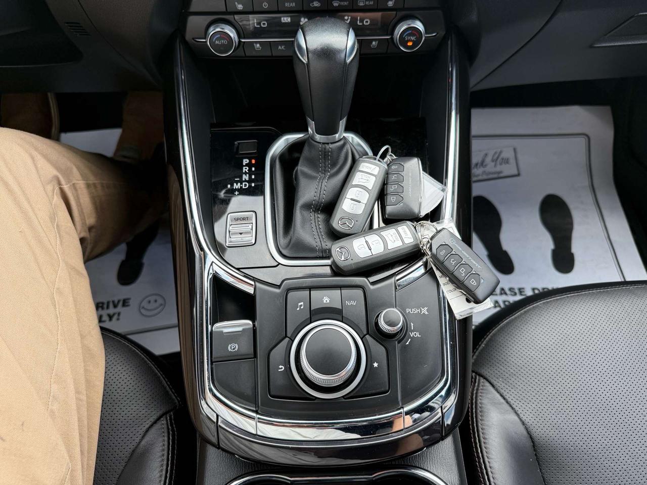 2019 Mazda CX-9 GT AWD  ACCIDENT FREE CERTIFIED MINT Photo