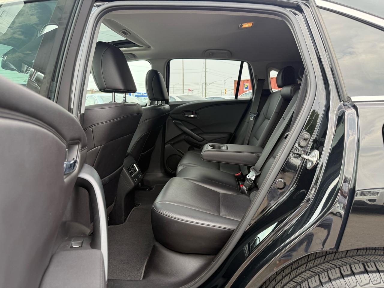 2017 Acura RDX AWD Elite Pkg  ACCIDENT FREE CERTIFIED Photo