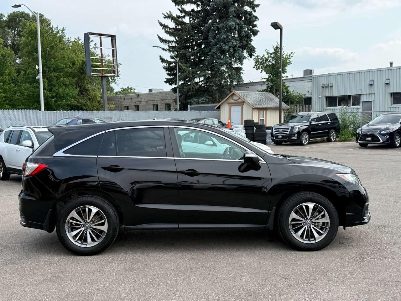 2017 Acura RDX AWD Elite Pkg  ACCIDENT FREE CERTIFIED MINT Photo3