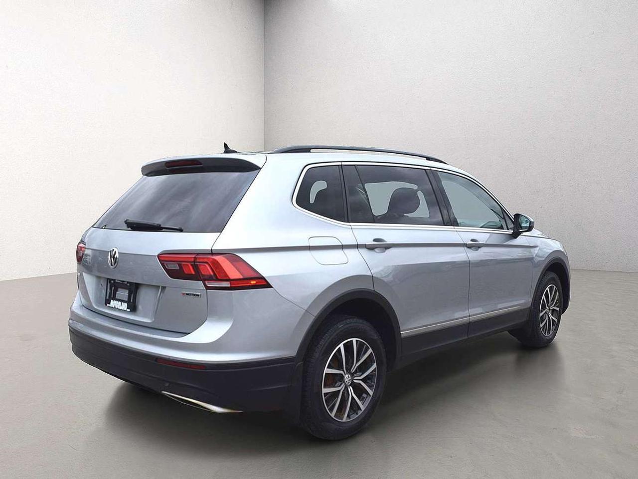 2019 Volkswagen Tiguan Comfortline 4Motion Leather Panoramic Sunroof Navi Photo4