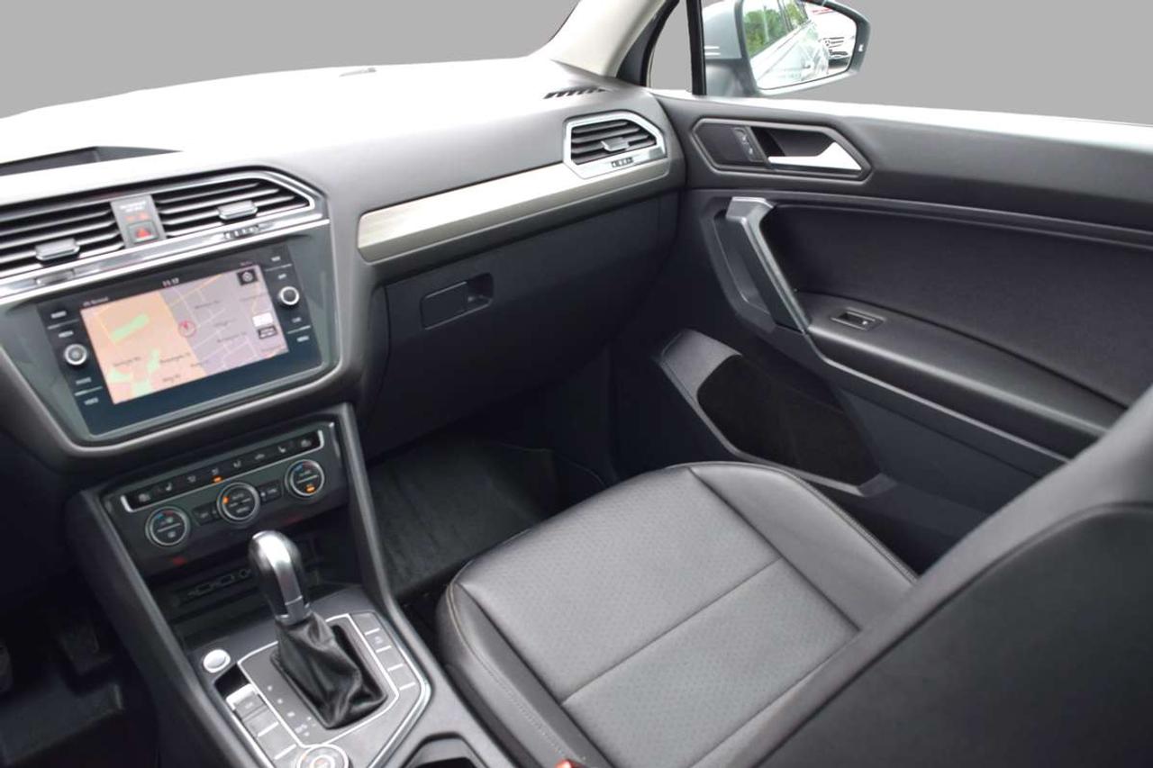 2019 Volkswagen Tiguan Comfortline 4Motion Leather Panoramic Sunroof Navi Photo