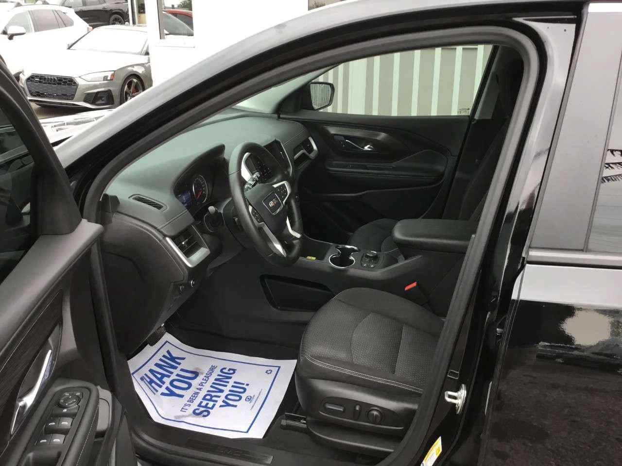 2024 GMC Terrain AWD SLE Photo