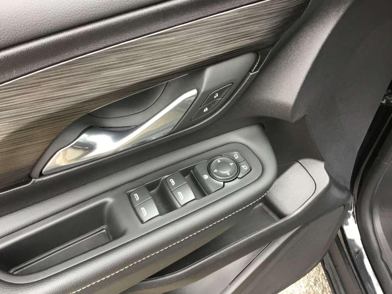 2024 GMC Terrain AWD SLE Photo