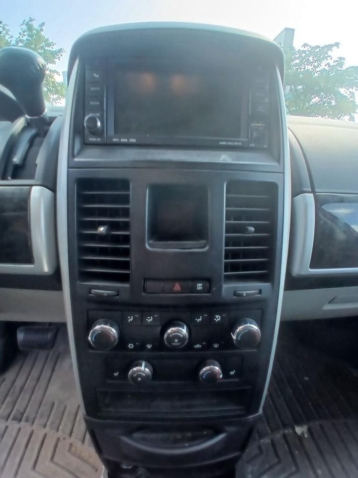 2010 Dodge Grand Caravan SXT Wagon AS IS SPECIAL Photo