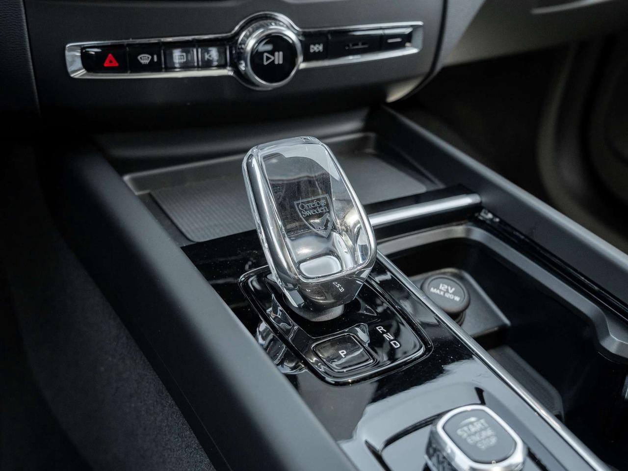 2026 Volvo XC60 POLESTAR ENGINEERED T8^Plug-In Hybrid^22" Wheels Photo