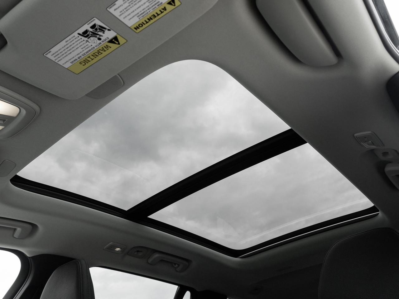2023 Volvo XC90 B6 AWD Core 7-Seater Photo