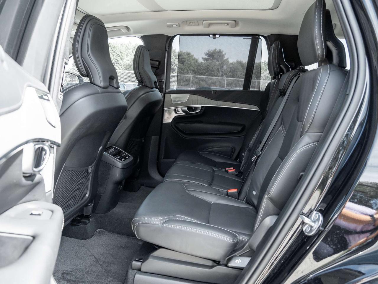 2024 Volvo XC90 Ultimate Bright Theme Photo
