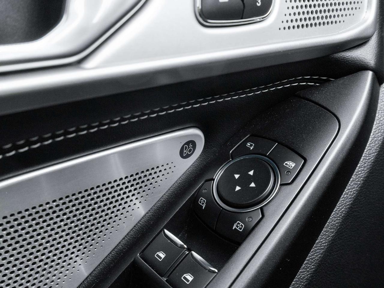 2020 Ford Explorer ST  TRADE IN ONE OWNER  WELL MAINTAINED  B&O AUDIO Photo