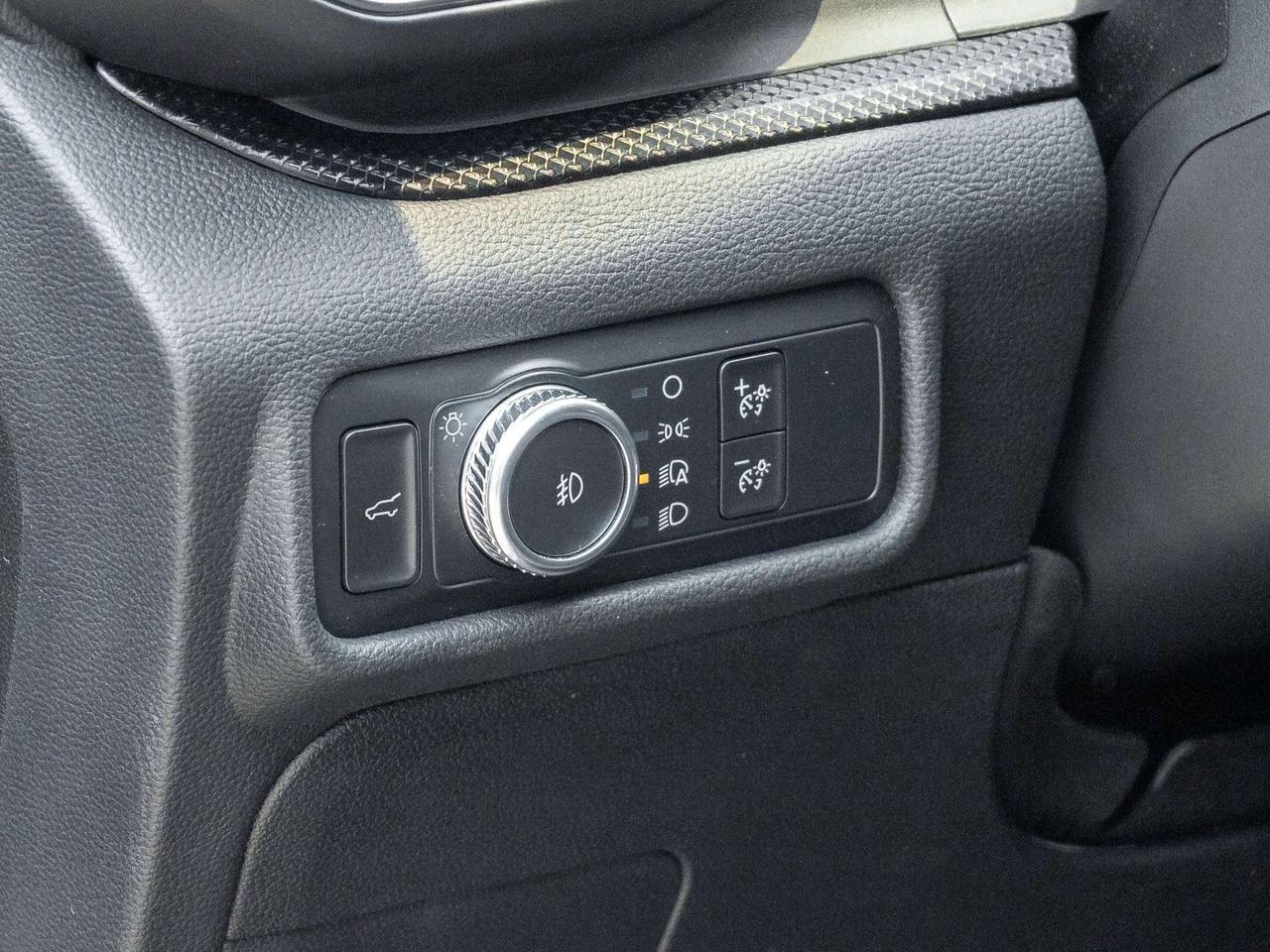 2020 Ford Explorer ST  TRADE IN ONE OWNER  WELL MAINTAINED  B&O AUDIO Photo