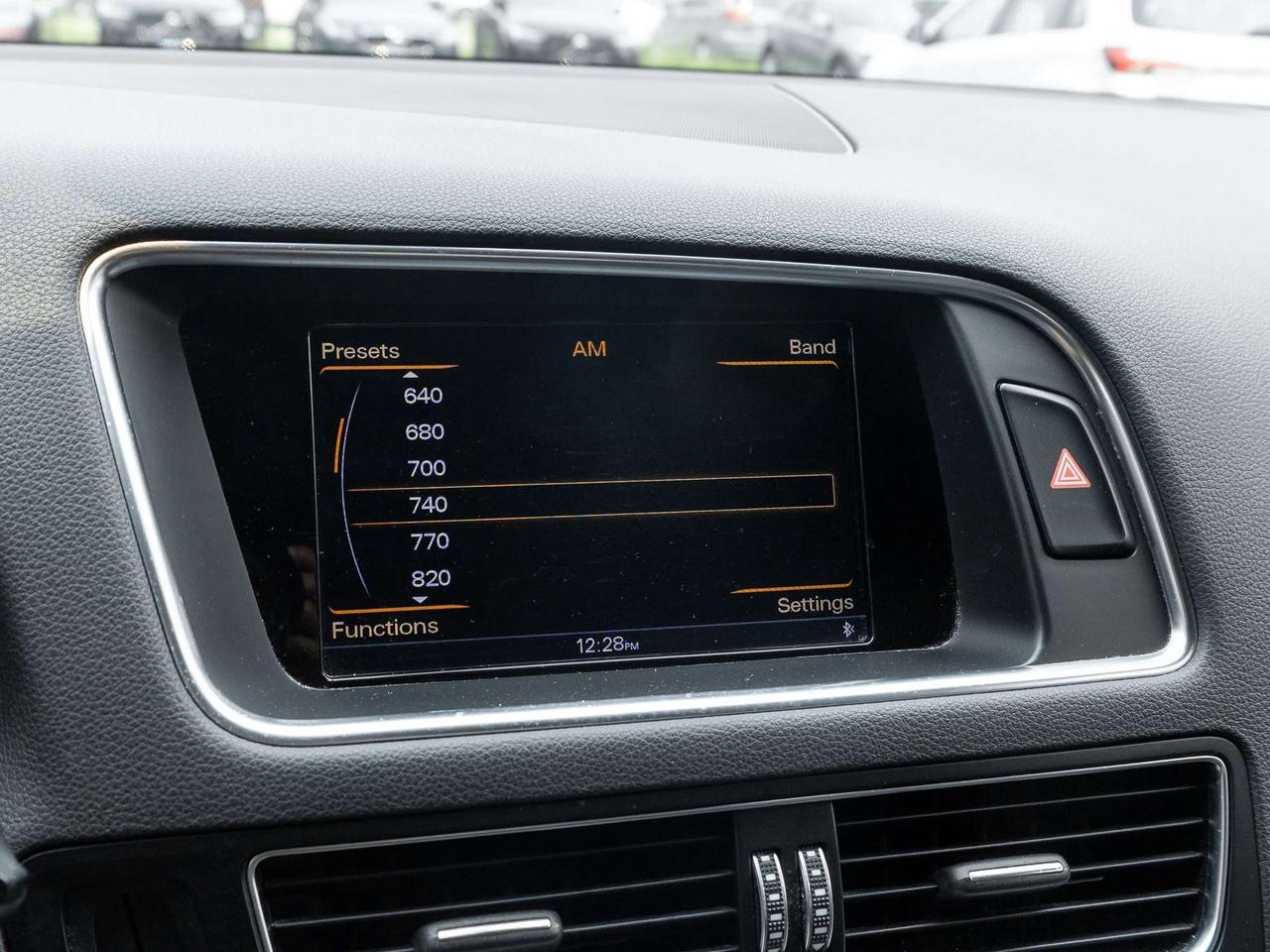 2015 Audi Q5 Technik TRADE IN  NO ACCIDENTS  DIESEL SAFETY CERT Photo