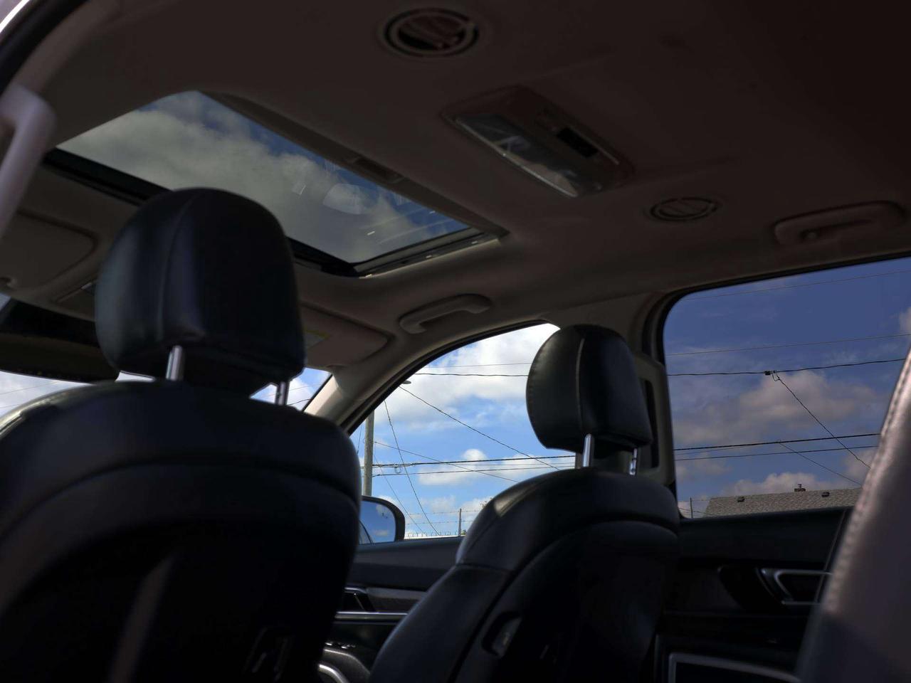 2021 Kia Telluride EX AWD   Leather   Power Liftgate   Navigation Photo