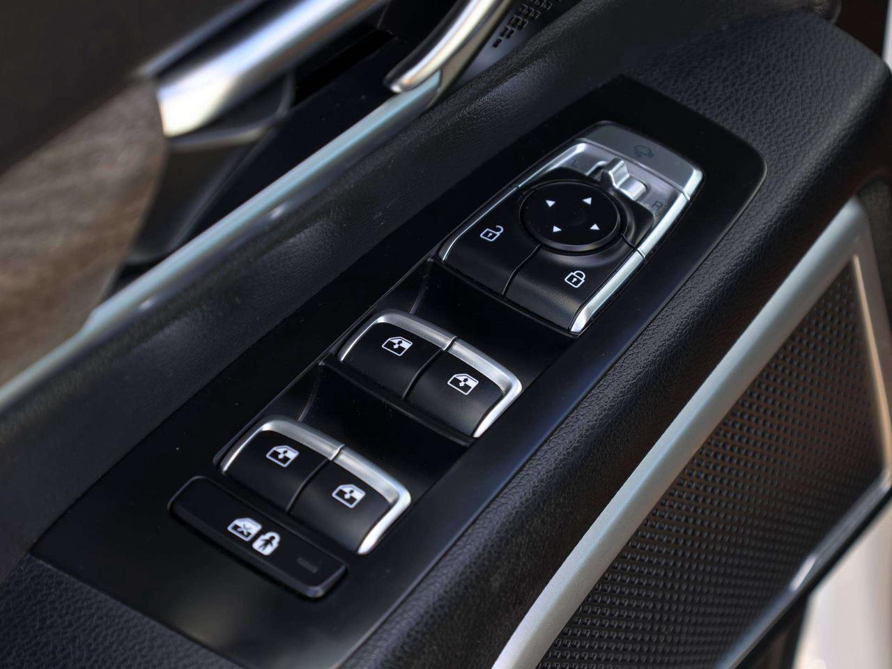2021 Kia Telluride EX AWD   Leather   Power Liftgate   Navigation Photo