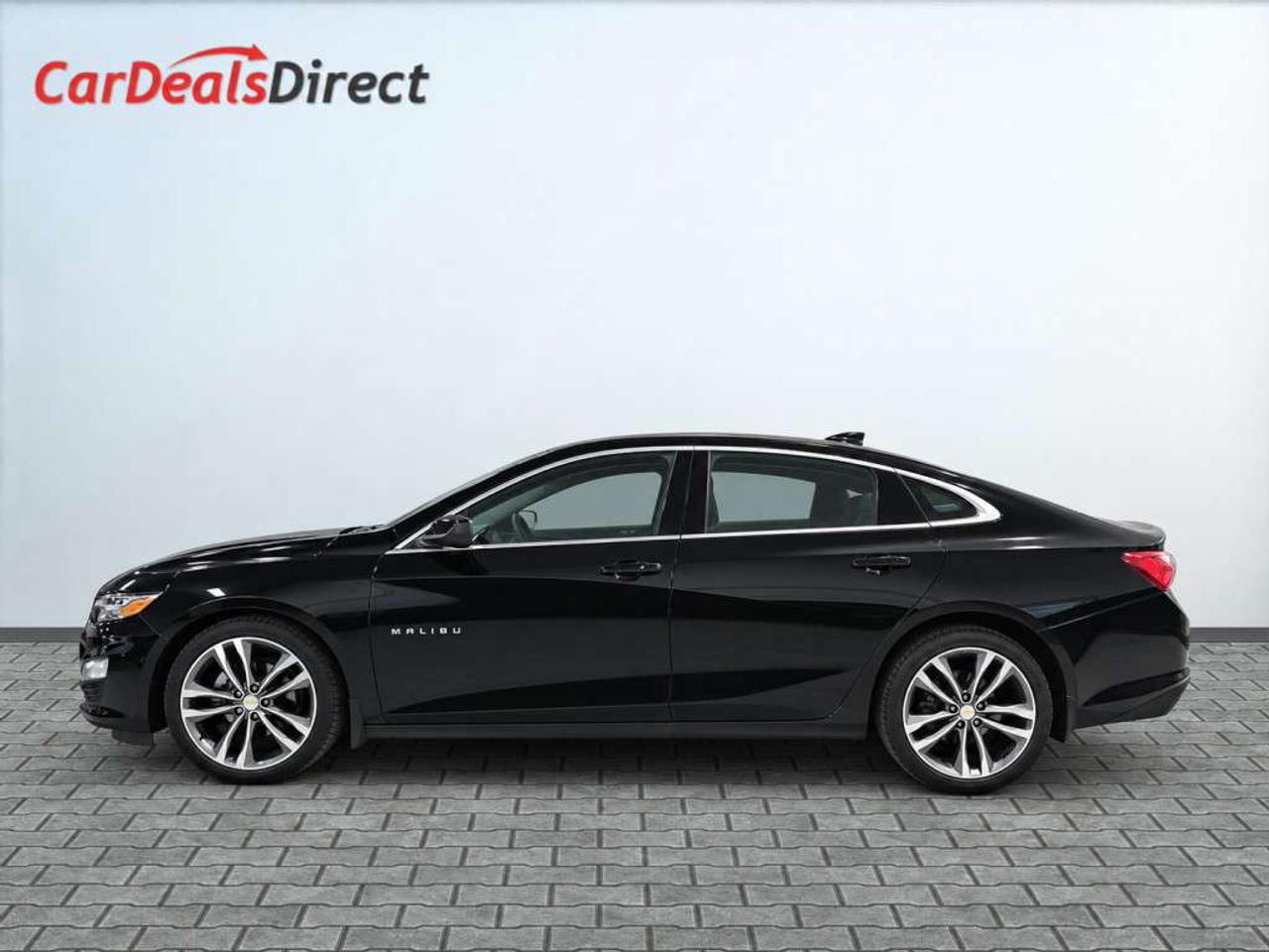2023 Chevrolet Malibu LT  Mosaic Black Metallic on Jet Black Leather   Turbocharged   8-in Touchscreen with Apple Carplay/Android Auto    Blind Photo
