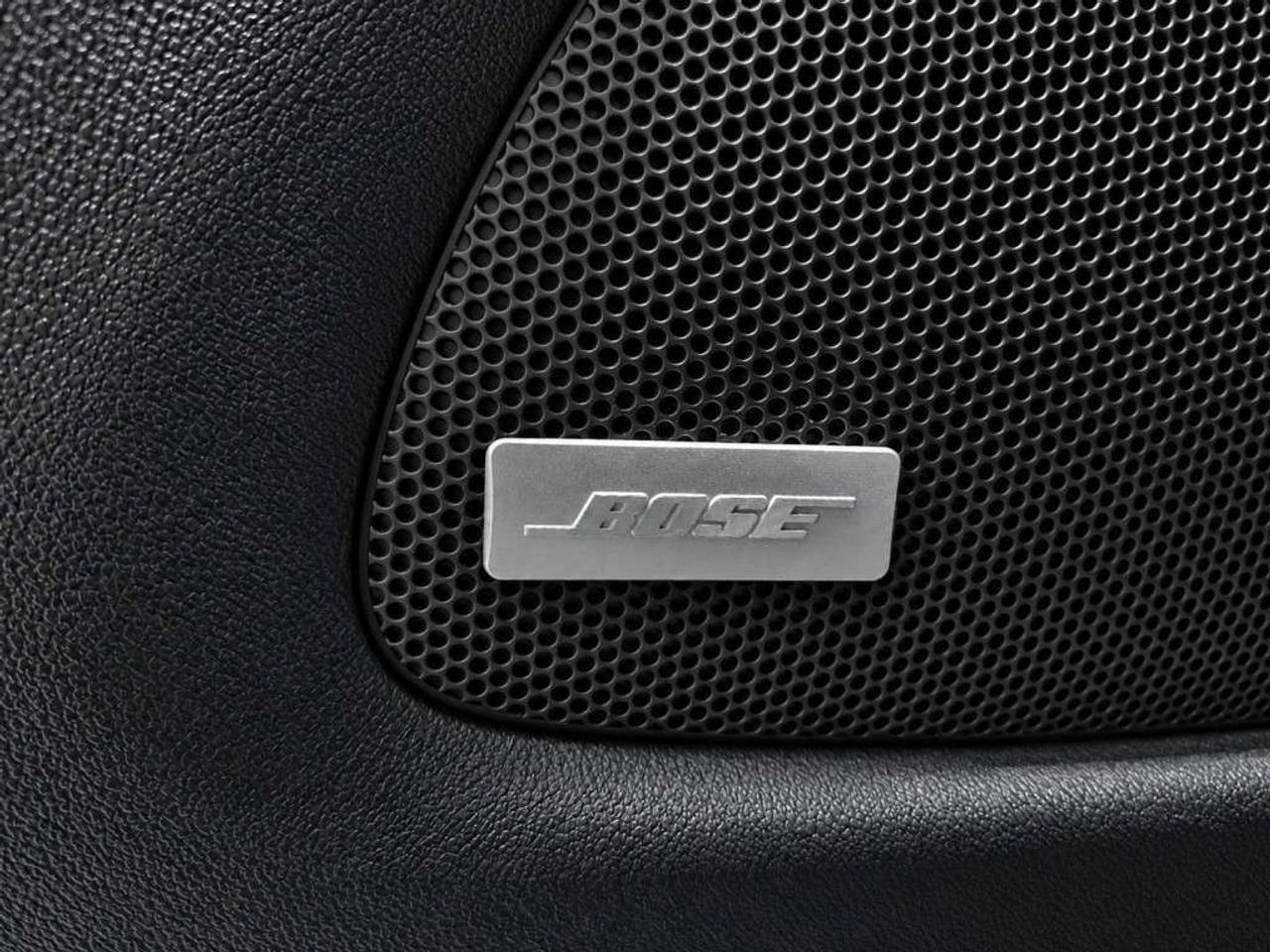 2023 Chevrolet Malibu LT  Mosaic Black Metallic on Jet Black Leather   Turbocharged   8-in Touchscreen with Apple Carplay/Android Auto    Blind Photo
