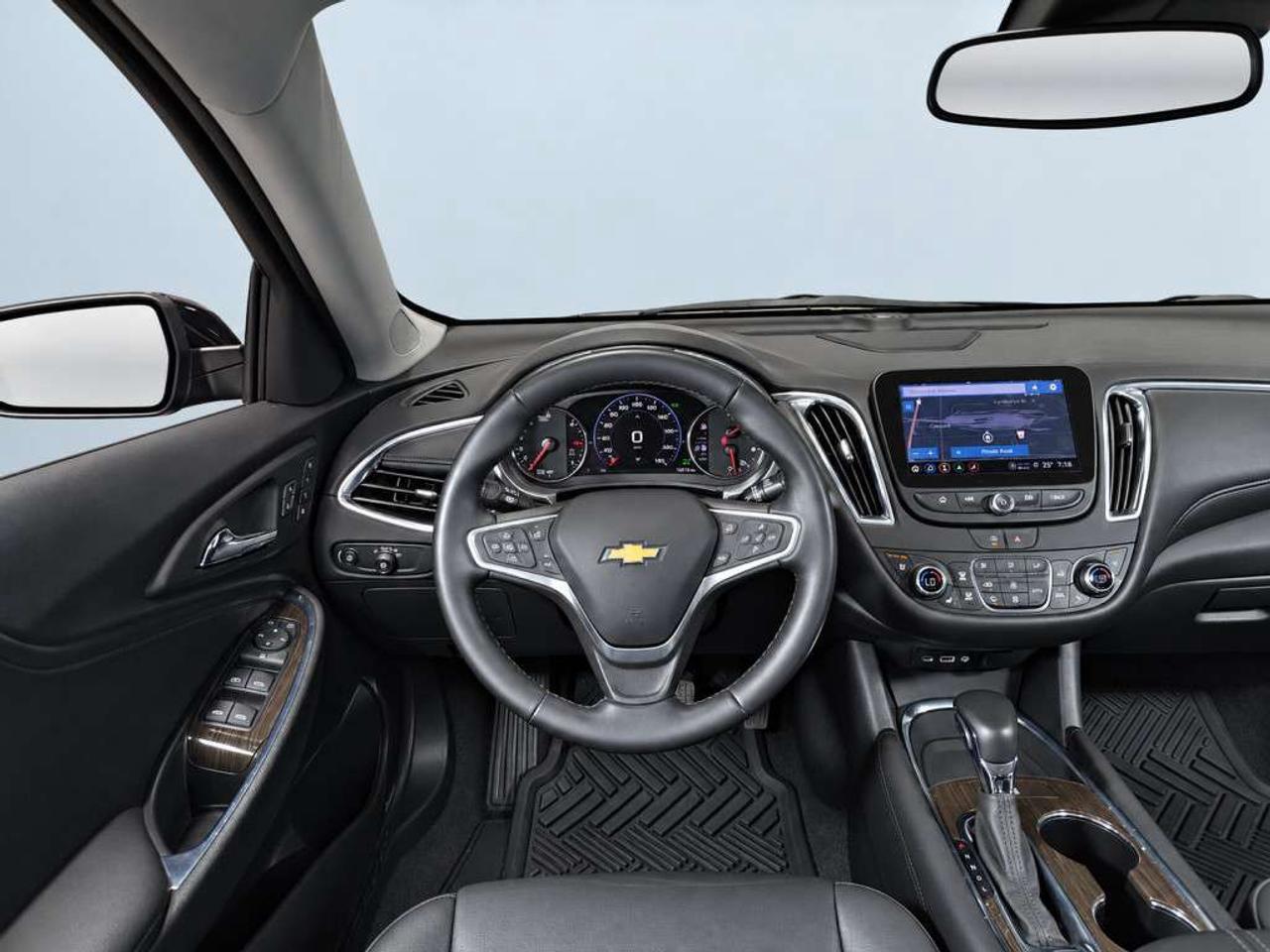 2023 Chevrolet Malibu LT  Mosaic Black Metallic on Jet Black Leather   Turbocharged   8-in Touchscreen with Apple Carplay/Android Auto    Blind Photo