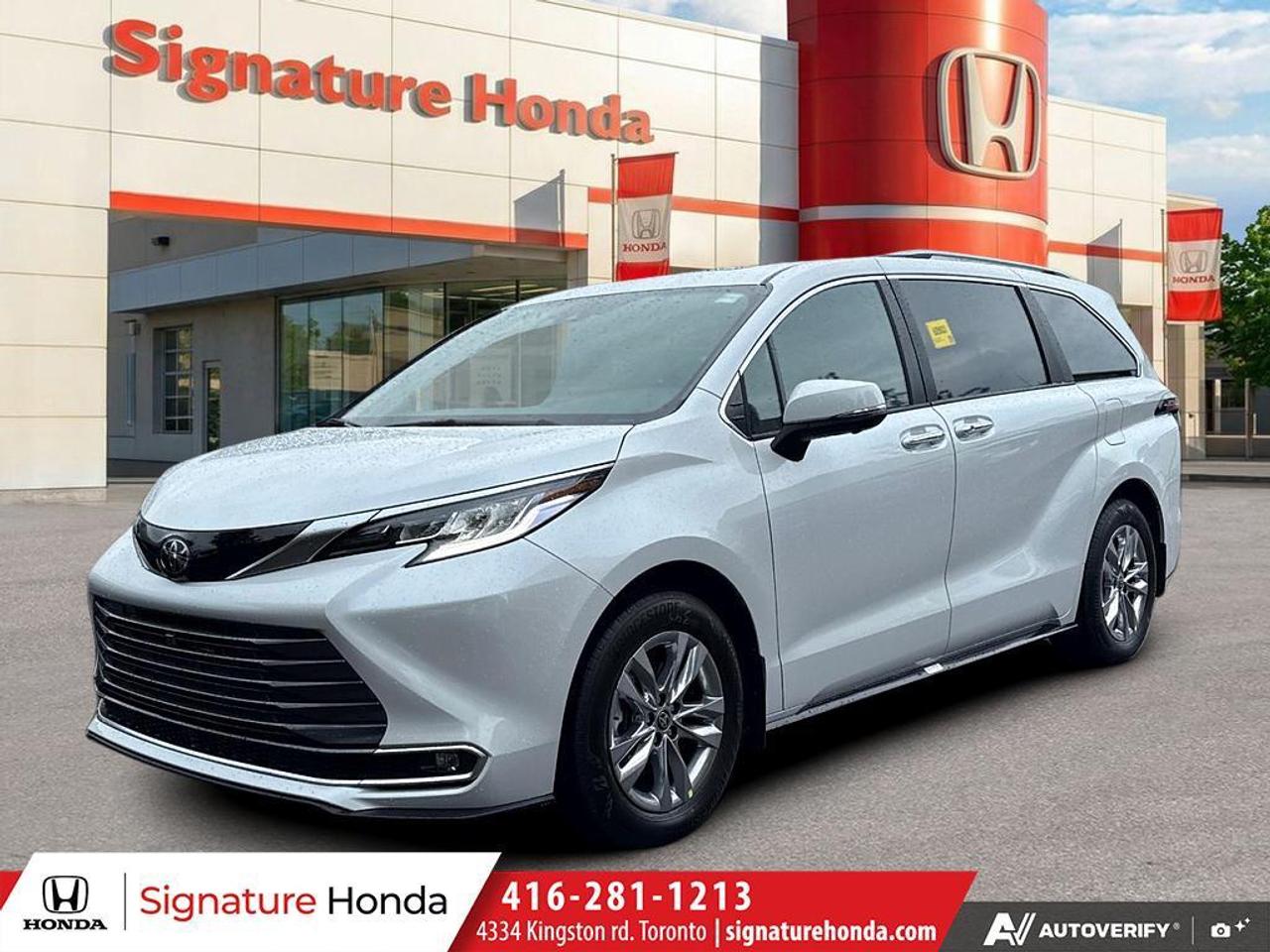 2026 Toyota Sienna LIMITED Photo