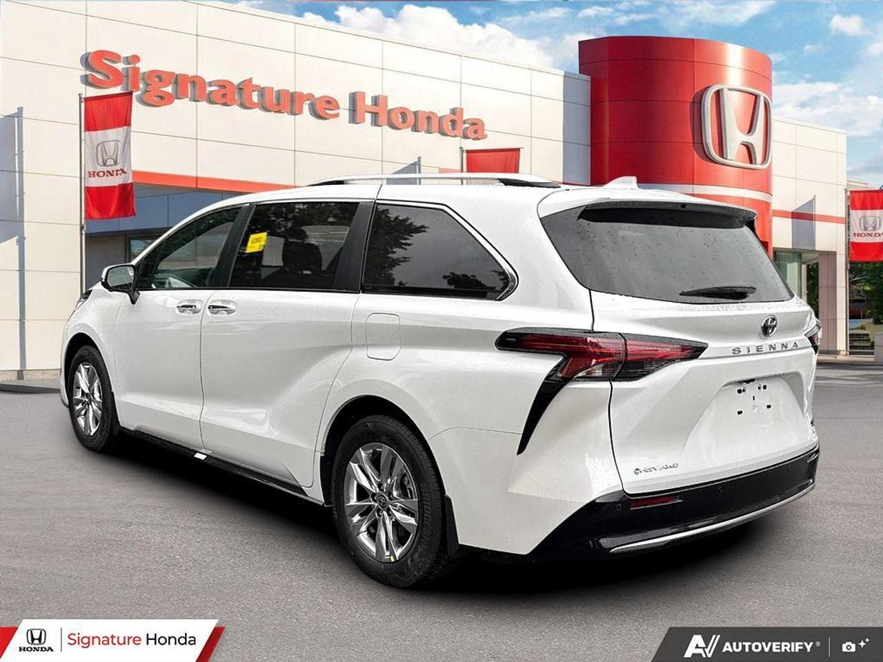 2026 Toyota Sienna LIMITED Photo