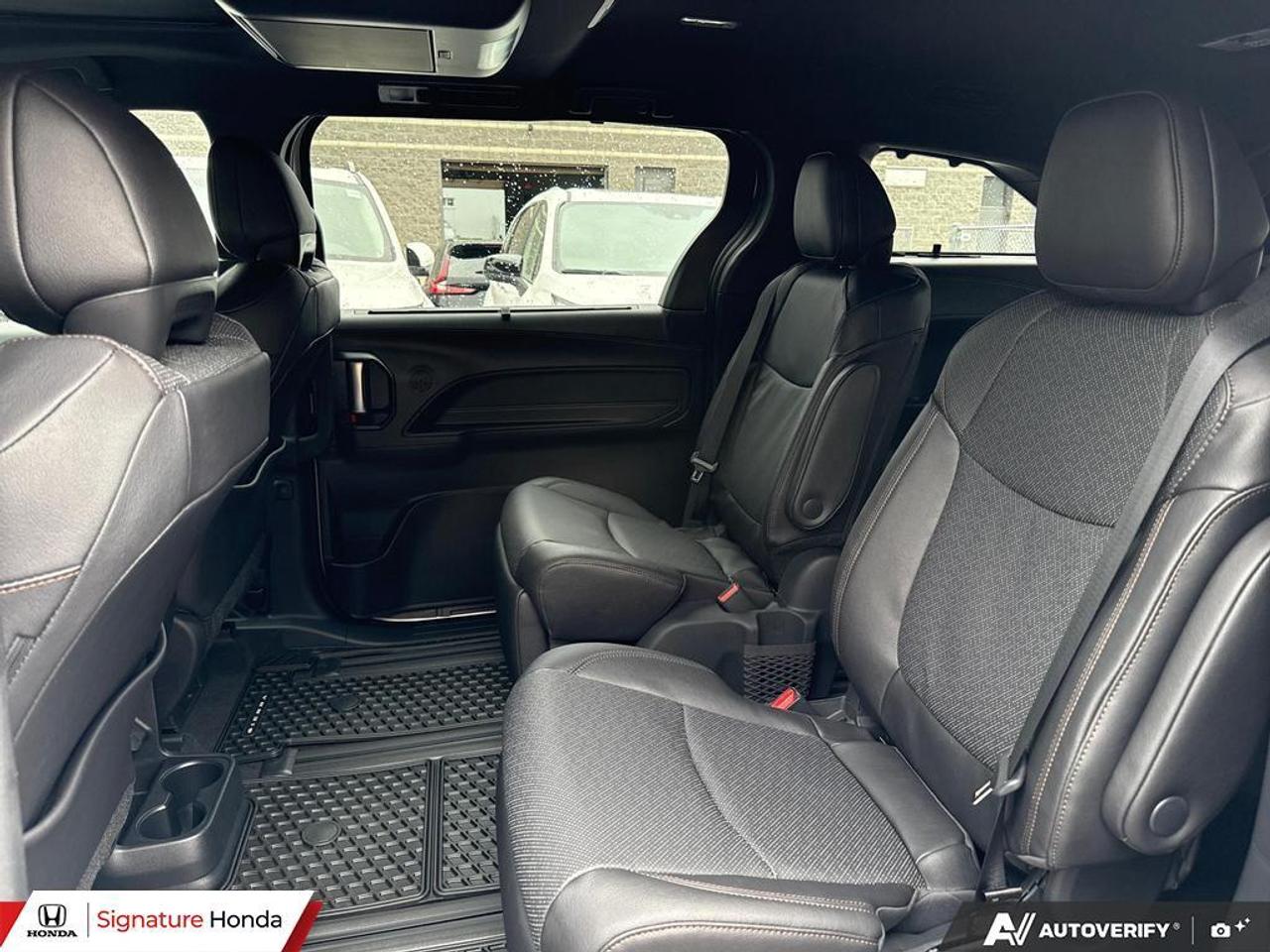 2026 Toyota Sienna LIMITED Photo