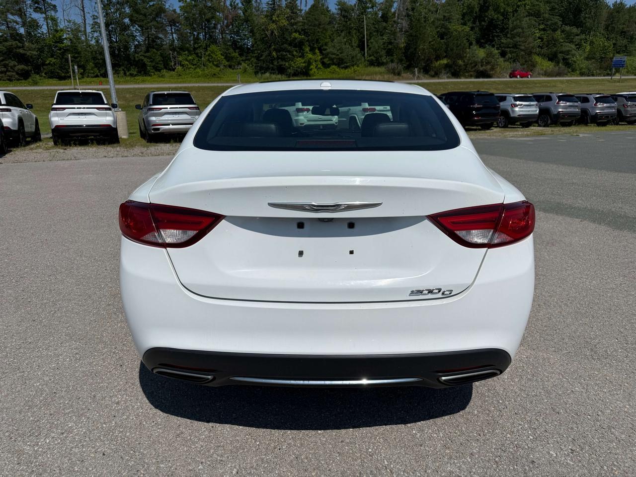 2015 Chrysler 200 C - htd seats/wheel - sunroof Photo