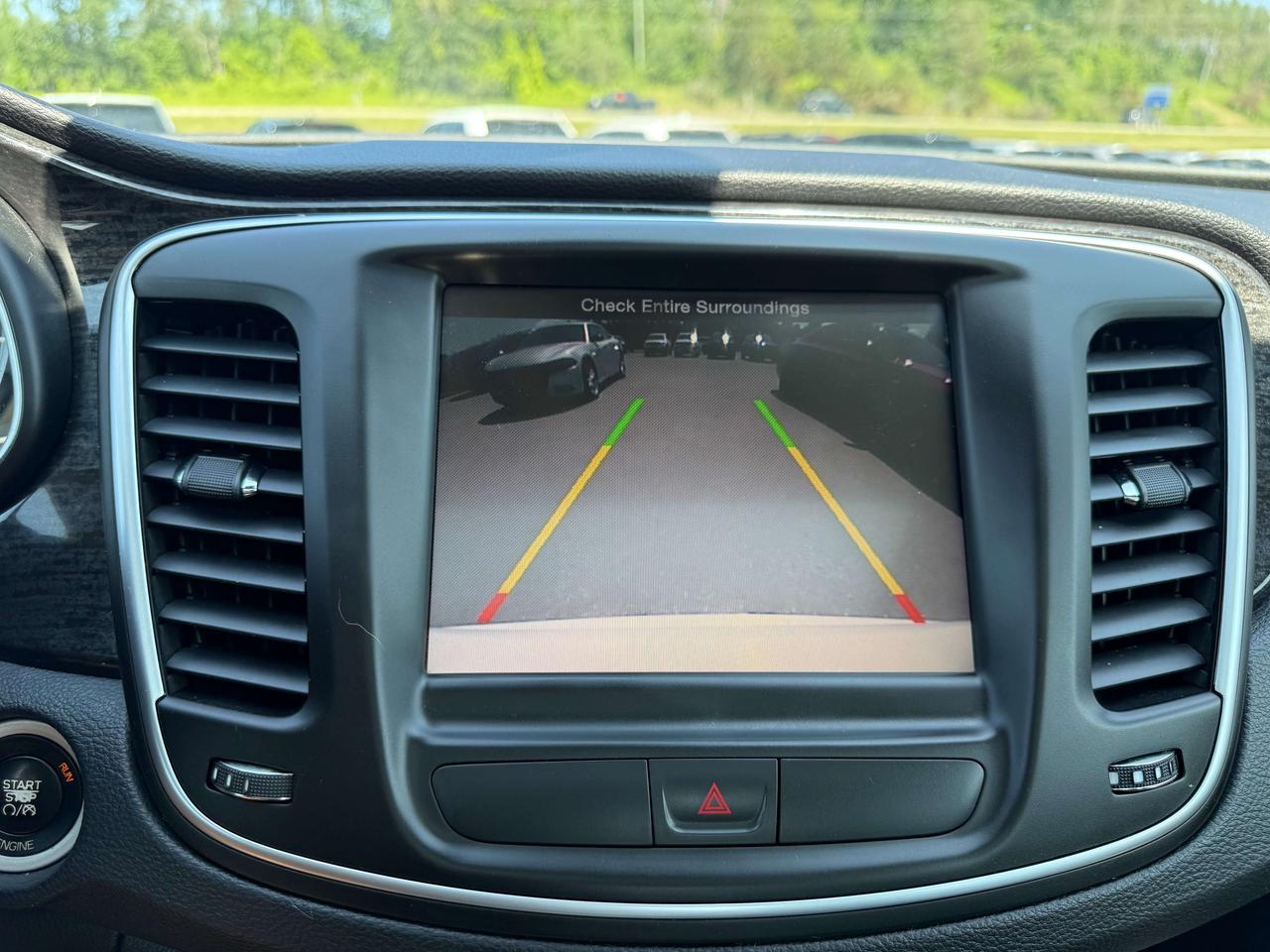 2015 Chrysler 200 C - htd seats/wheel - sunroof Photo