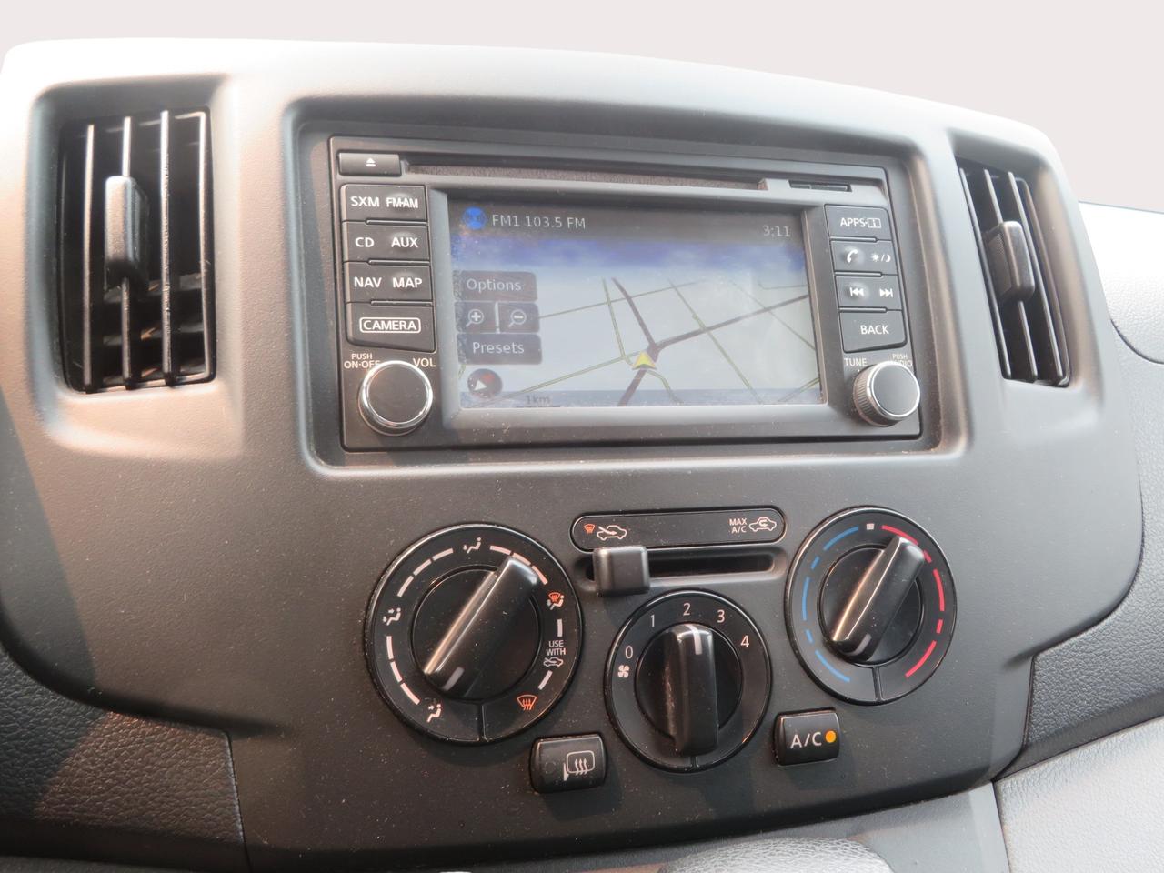 2016 Nissan NV200 I4 S Photo