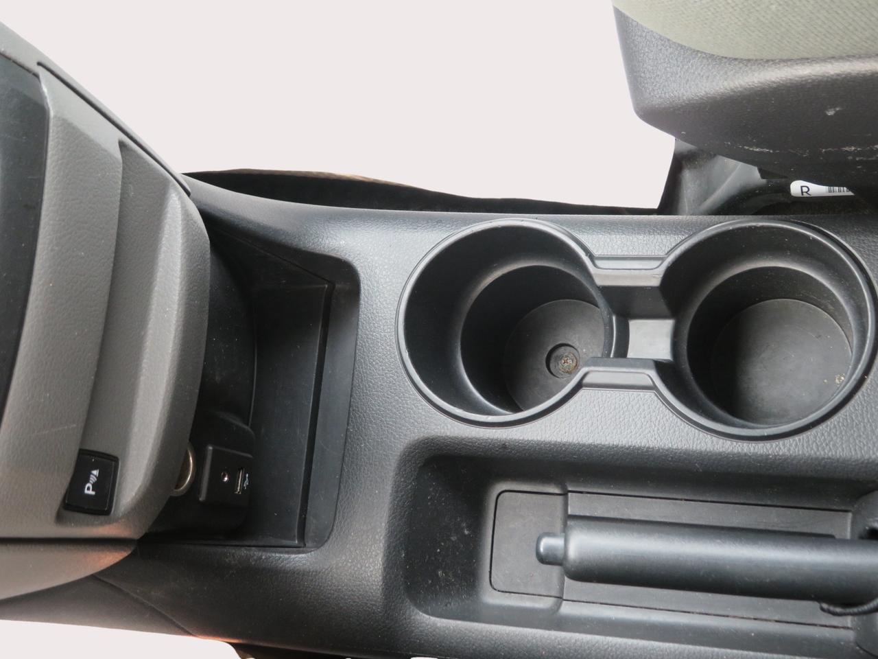 2016 Nissan NV200 I4 S Photo