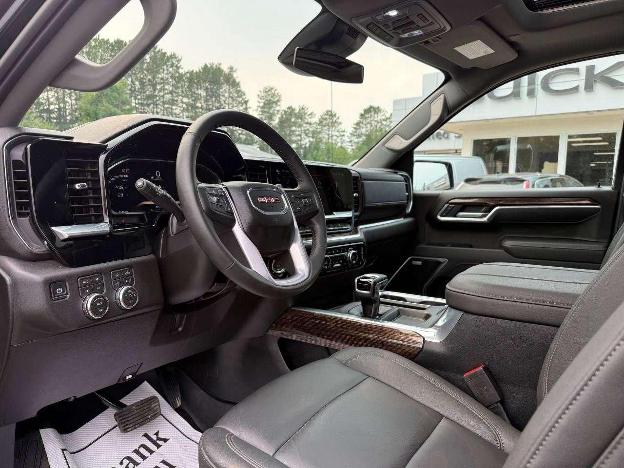 2026 GMC Sierra 1500 BRAY ORIGINAL. HITCH GUIDANCE W/HITCH VIEW. X31 OFF ROAD PKG. ELEVATION PREMIUM PKG. LOADED. Photo
