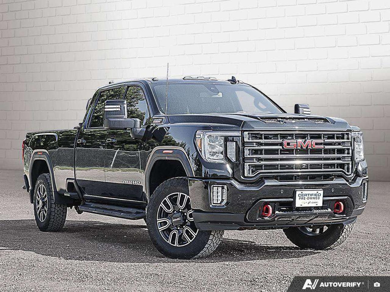 2023 GMC SIERRA 2500HD AT4, 6.6L DURAMAX V8, 4X4, ALLOYS, LEATHER, 1-OWNER, CERTIFIED PREOWNED! Photo