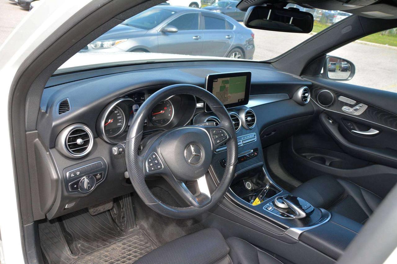 2019 Mercedes-Benz GLC 4MATIC® Photo