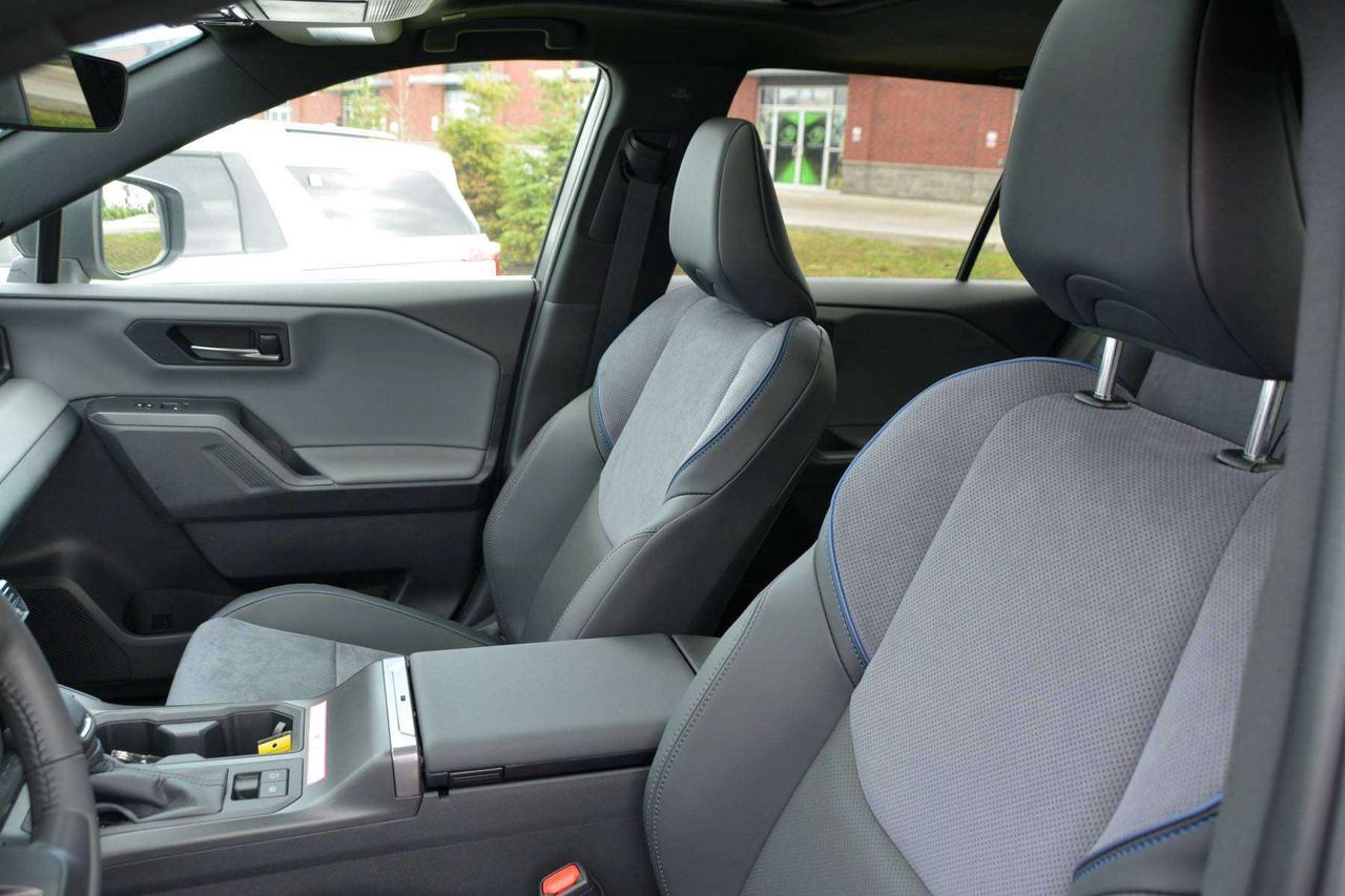 2026 Toyota RAV4 XSE Hybrid Photo