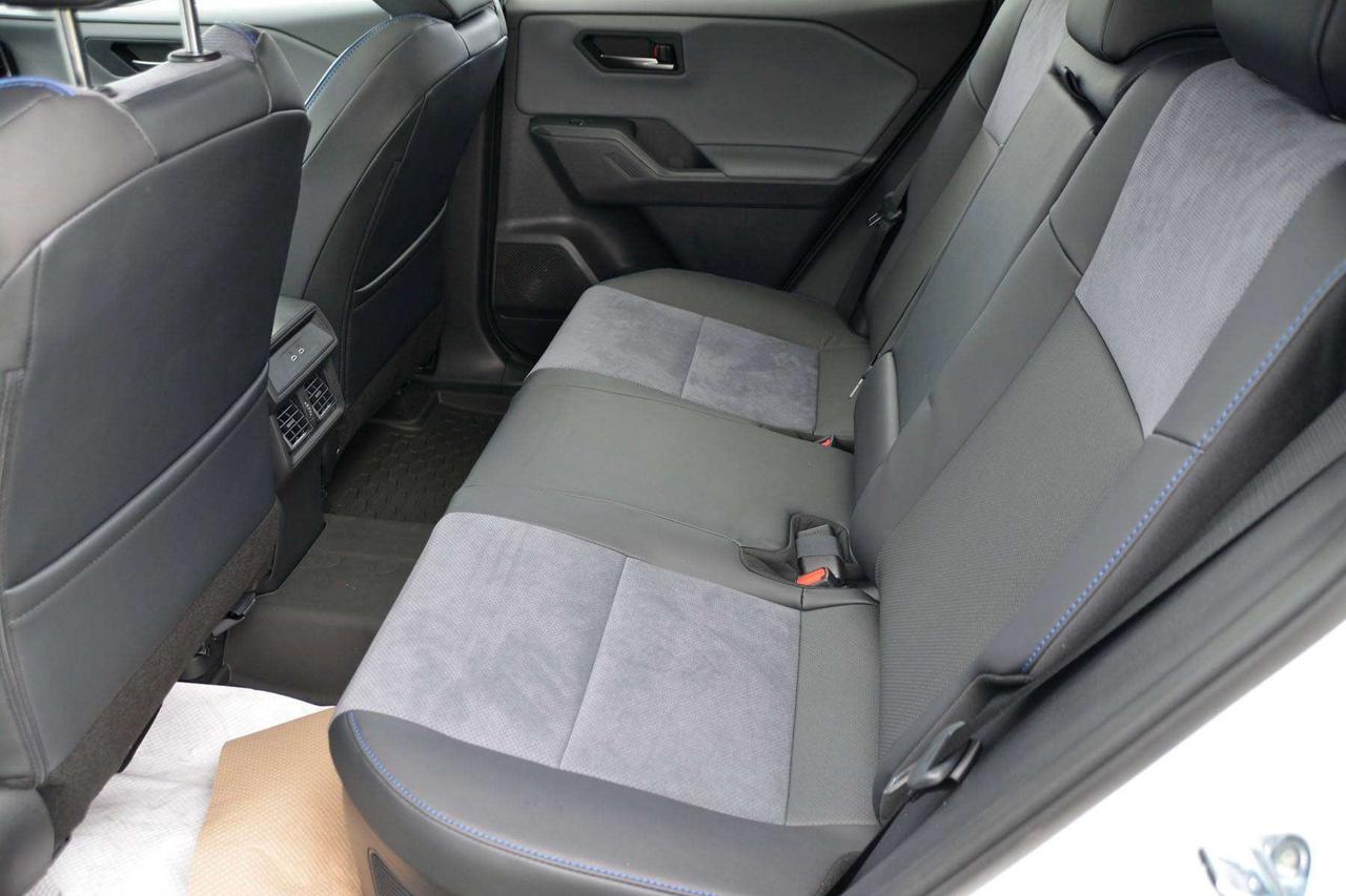 2026 Toyota RAV4 XSE Hybrid Photo