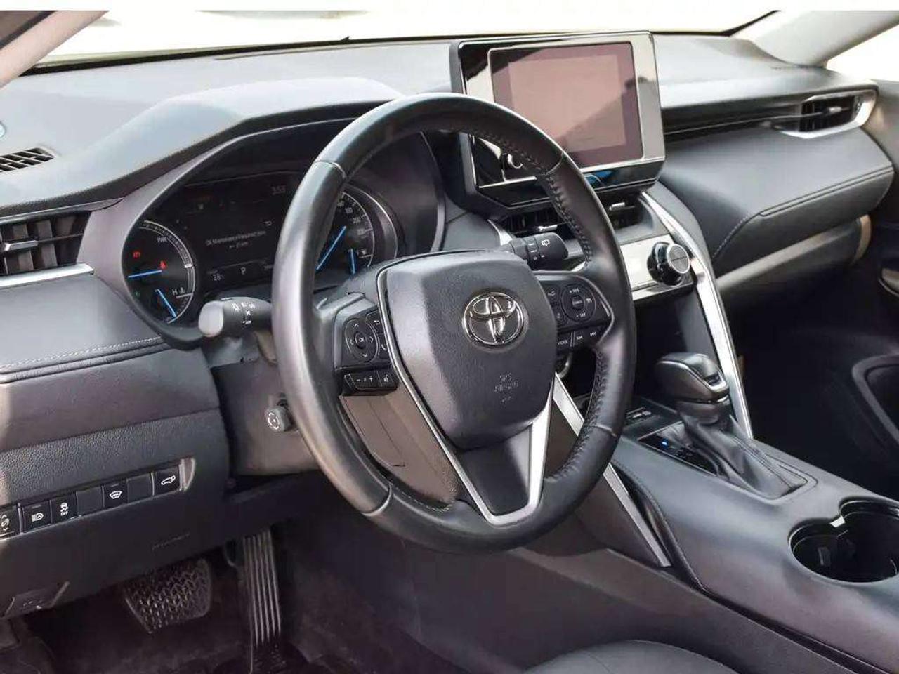 2024 Toyota Venza LE Hybrid ~Heated Seats ~Blind Spot ~Carplay ~Cam Photo